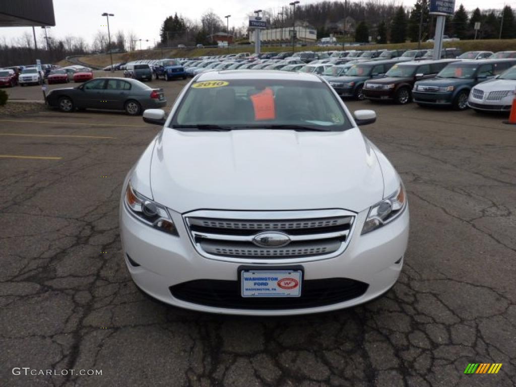 2010 Taurus SEL AWD - White Suede Metallic / Light Stone photo #7