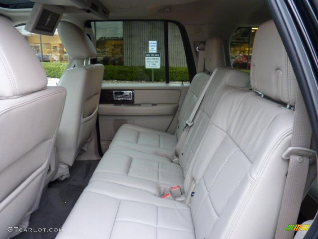 Stone Interior 2010 Lincoln Navigator L 4x4 Photo #46931588