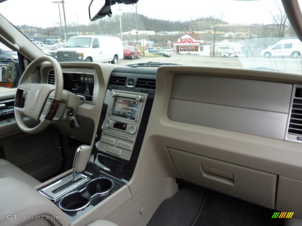 Stone Interior 2010 Lincoln Navigator L 4x4 Photo #46931603