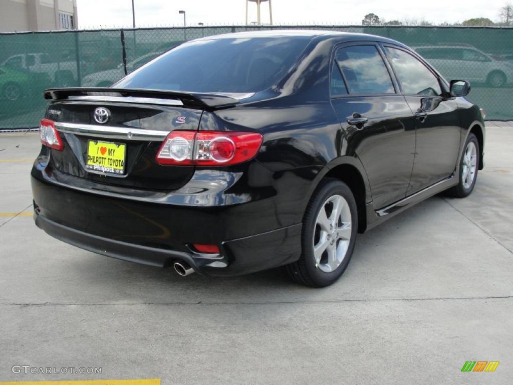 2011 Corolla S - Black Sand Pearl / Dark Charcoal photo #3