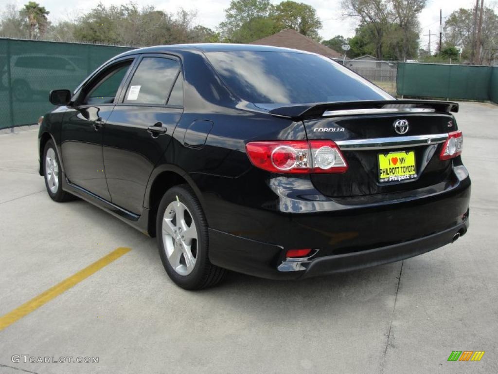 2011 Corolla S - Black Sand Pearl / Dark Charcoal photo #5