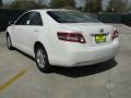 Super White - Camry LE Photo No. 5