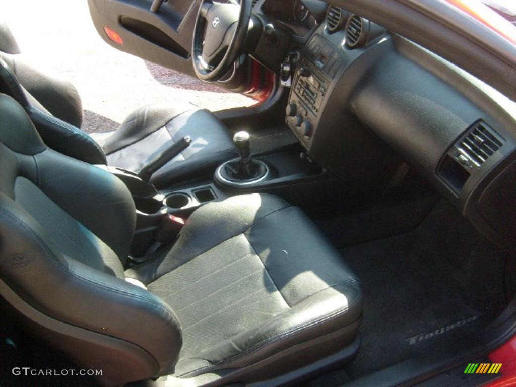 Black Interior 2003 Hyundai Tiburon GT V6 Photo #46934663