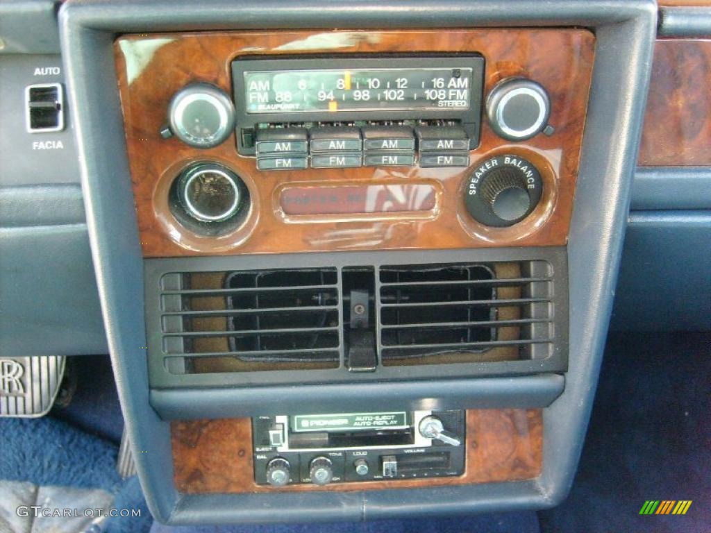 1980 Rolls-Royce Silver Shadow II Controls Photos