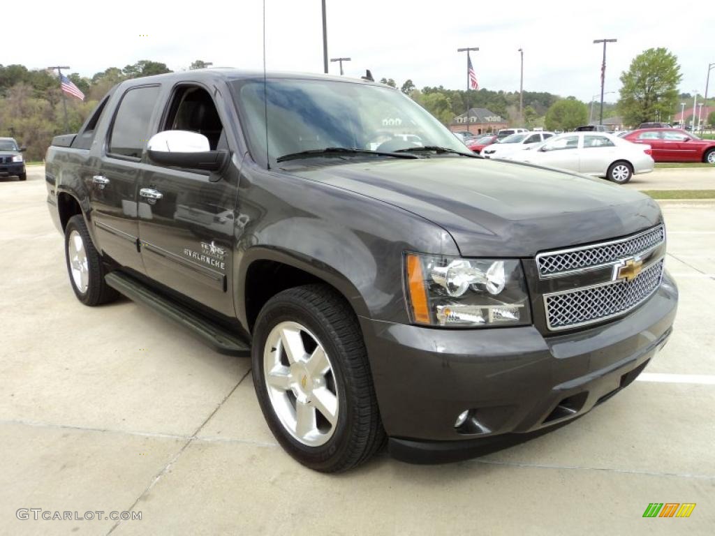 Black Granite Metallic 2010 Chevrolet Avalanche LT Exterior Photo #46935927