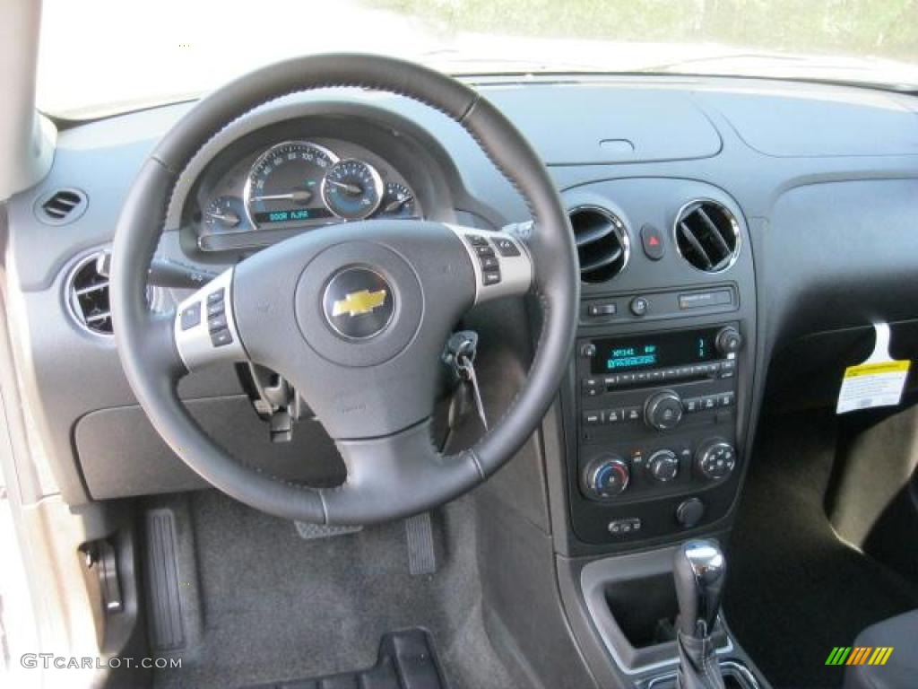2011 Chevrolet HHR LT Ebony Dashboard Photo #46937544