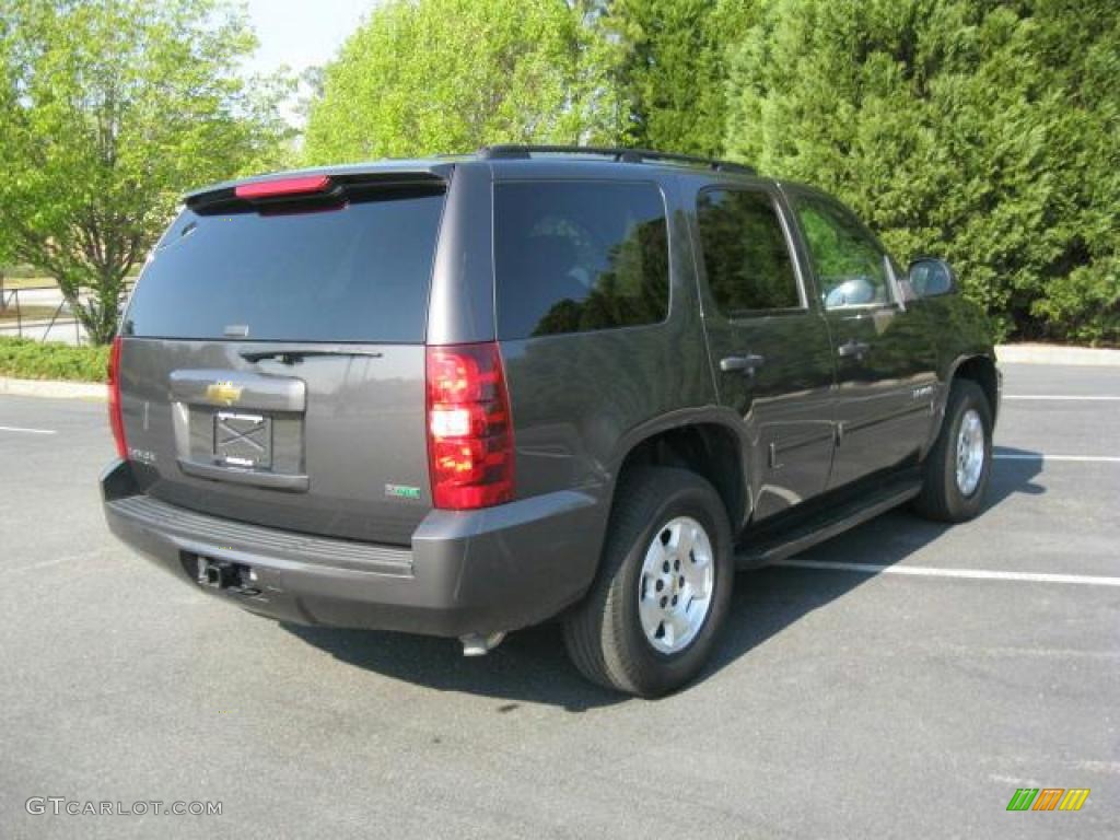 2010 Tahoe LS - Taupe Gray Metallic / Ebony photo #2