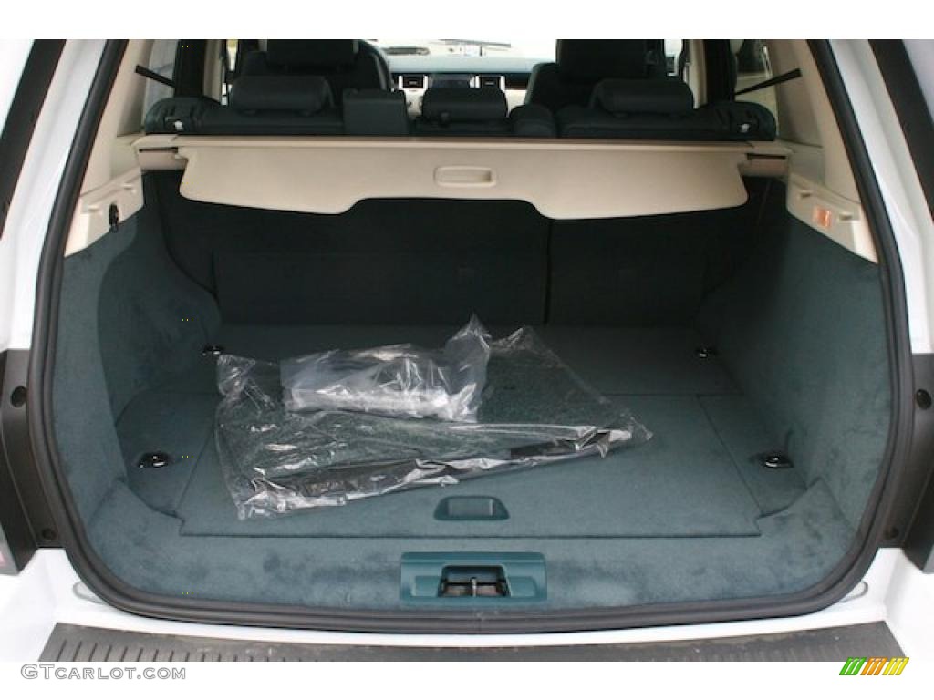 2011 Land Rover Range Rover Sport HSE Trunk Photo #46938978