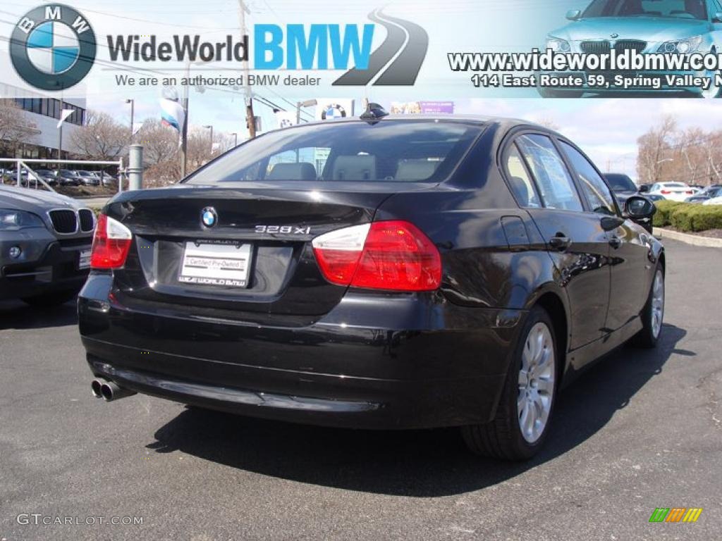2008 3 Series 328xi Sedan - Black Sapphire Metallic / Black photo #4