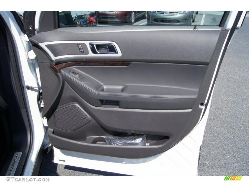 2011 Ford Explorer Limited Pecan/Charcoal Door Panel Photo #46941639