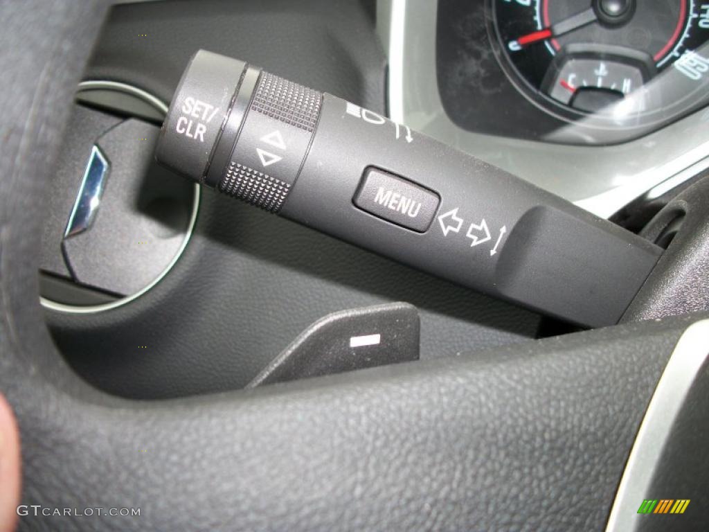 2011 Chevrolet Camaro LS Coupe Controls Photo #46942452