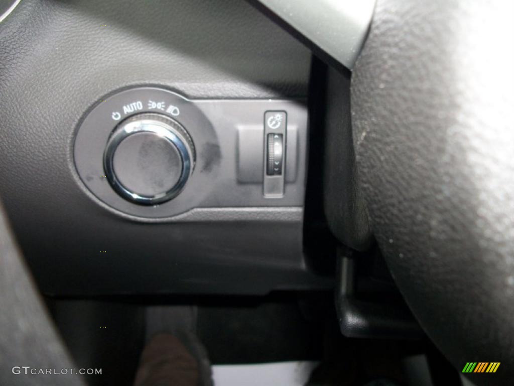 2011 Chevrolet Camaro LS Coupe Controls Photo #46942482