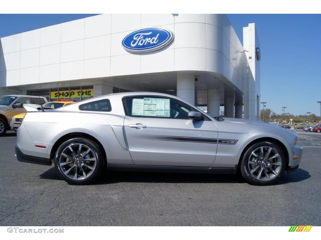 Ingot Silver Metallic 2012 Ford Mustang C/S California Special Coupe Exterior Photo #46943157