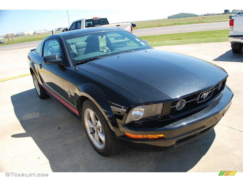 2008 Mustang V6 Premium Coupe - Black / Dark Charcoal photo #7