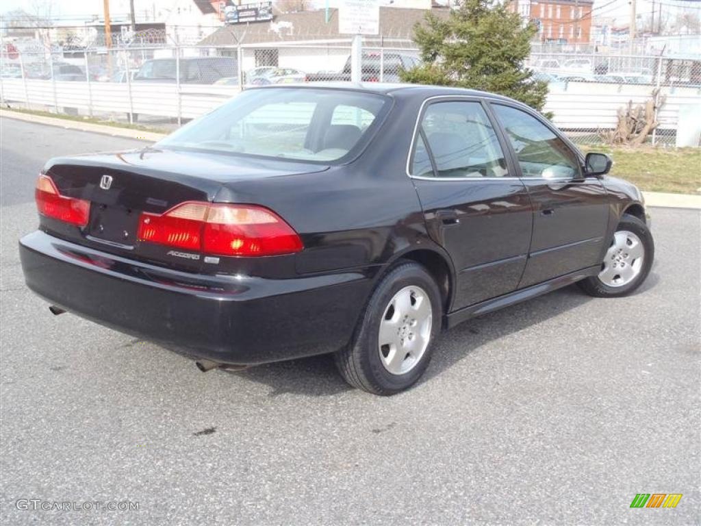 2002 Accord EX V6 Sedan - Nighthawk Black Pearl / Quartz Gray photo #3