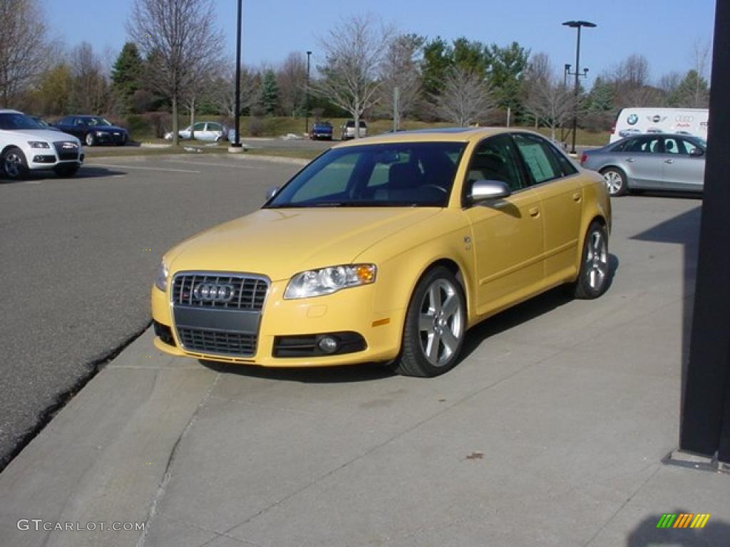 2005 S4 4.2 quattro Sedan - Imola Yellow / Ebony photo #4