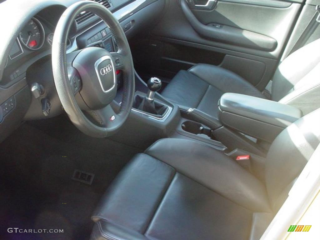 Ebony Interior 2005 Audi S4 4.2 quattro Sedan Photo #46945272