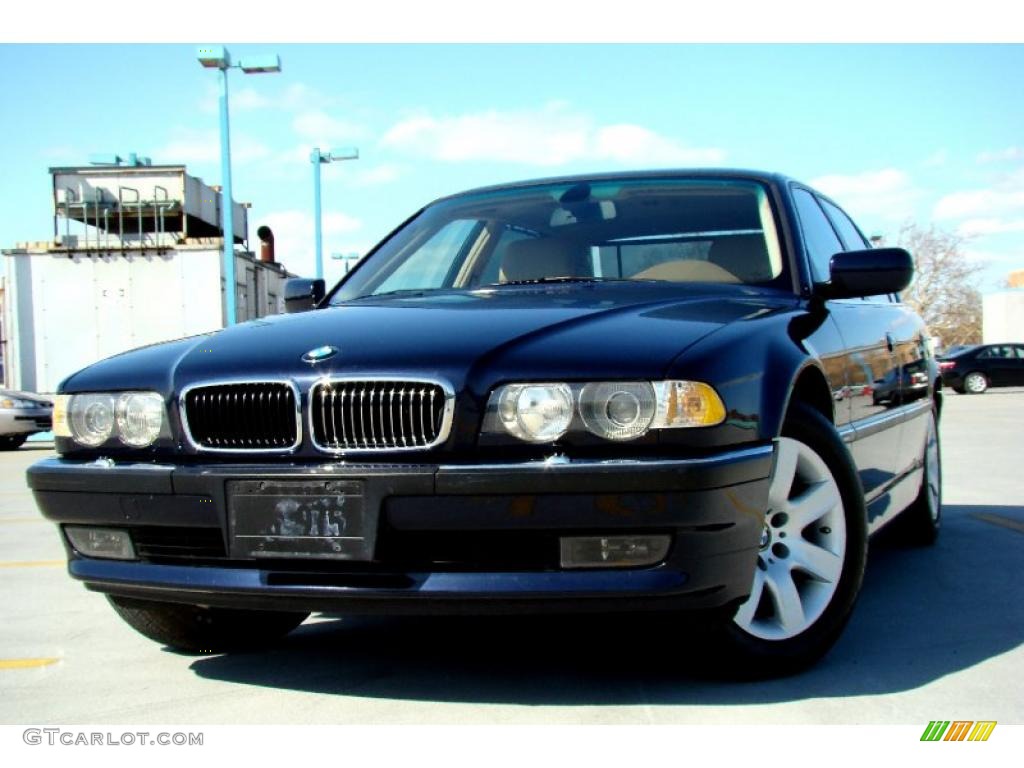 Orient Blue Metallic 2001 BMW 7 Series 740iL Sedan Exterior Photo #46946379