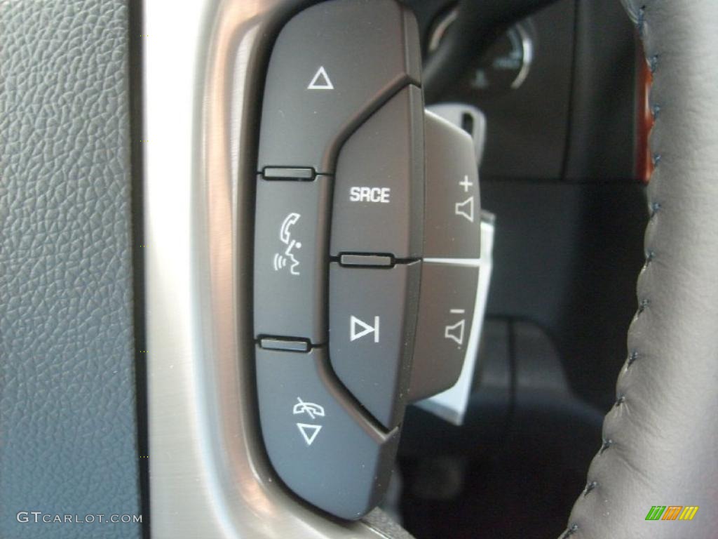 2011 GMC Sierra 2500HD SLT Extended Cab 4x4 Controls Photo #46948530