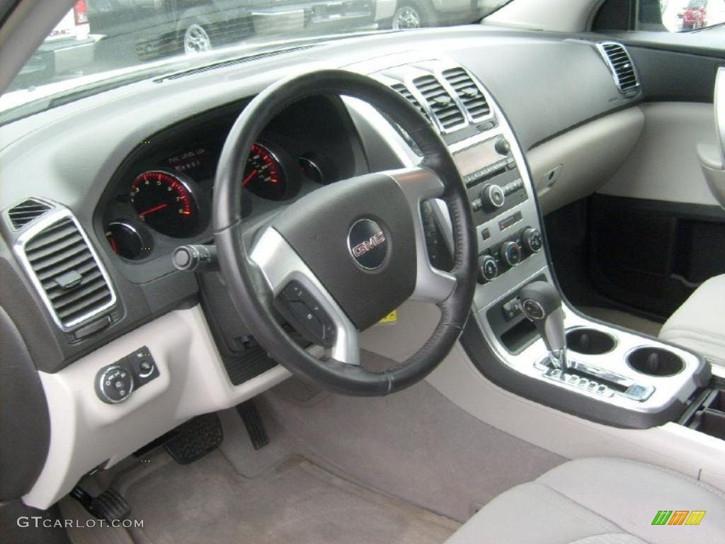 2008 GMC Acadia SLE AWD Light Titanium Dashboard Photo #46949637
