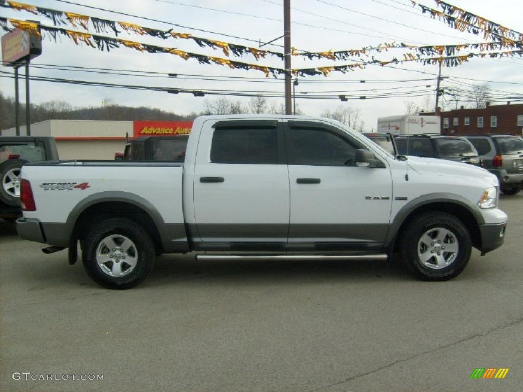 2010 Ram 1500 TRX4 Crew Cab 4x4 - Stone White / Dark Slate/Medium Graystone photo #6