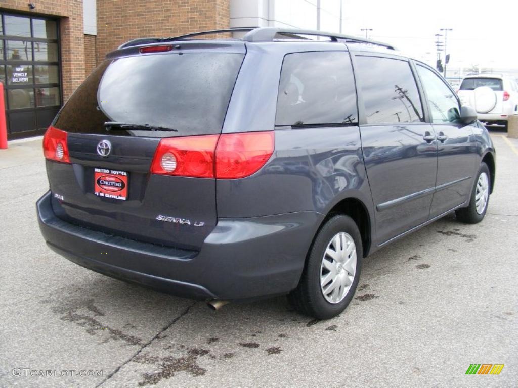 2008 Sienna LE - Slate Metallic / Stone photo #3