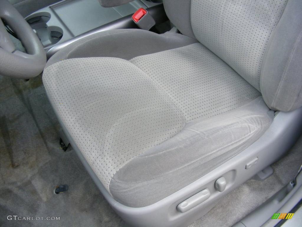 Stone Interior 2007 Toyota Sienna LE Photo #46951800
