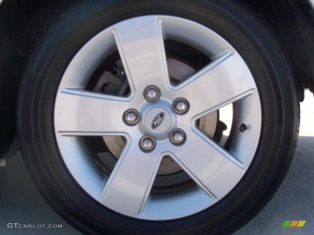 2007 Ford Fusion SE Wheel Photo #46951842