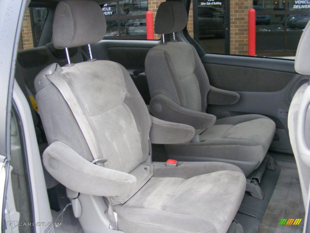 Stone Interior 2007 Toyota Sienna LE Photo #46951851