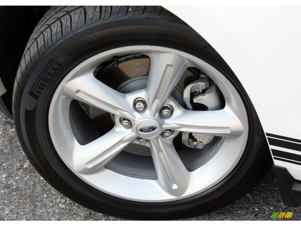 2010 Ford Mustang GT Premium Convertible Wheel Photo #46952547