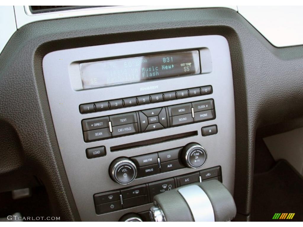 2010 Ford Mustang GT Premium Convertible Controls Photo #46952559