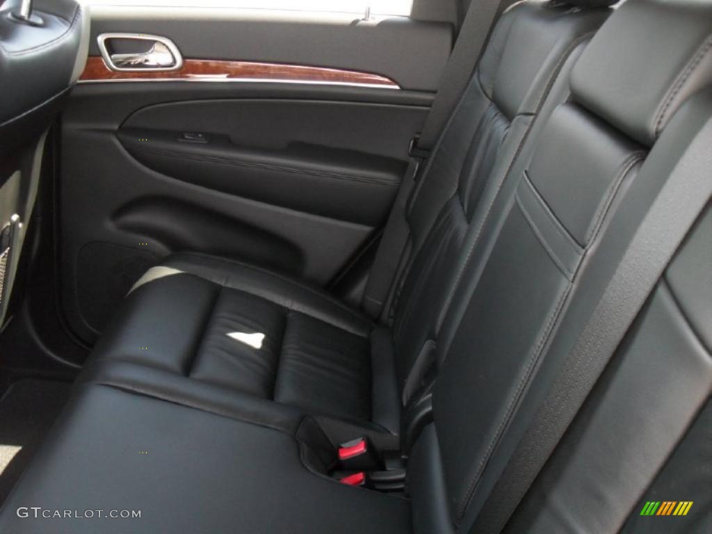 2011 Grand Cherokee Limited - Brilliant Black Crystal Pearl / Black photo #16