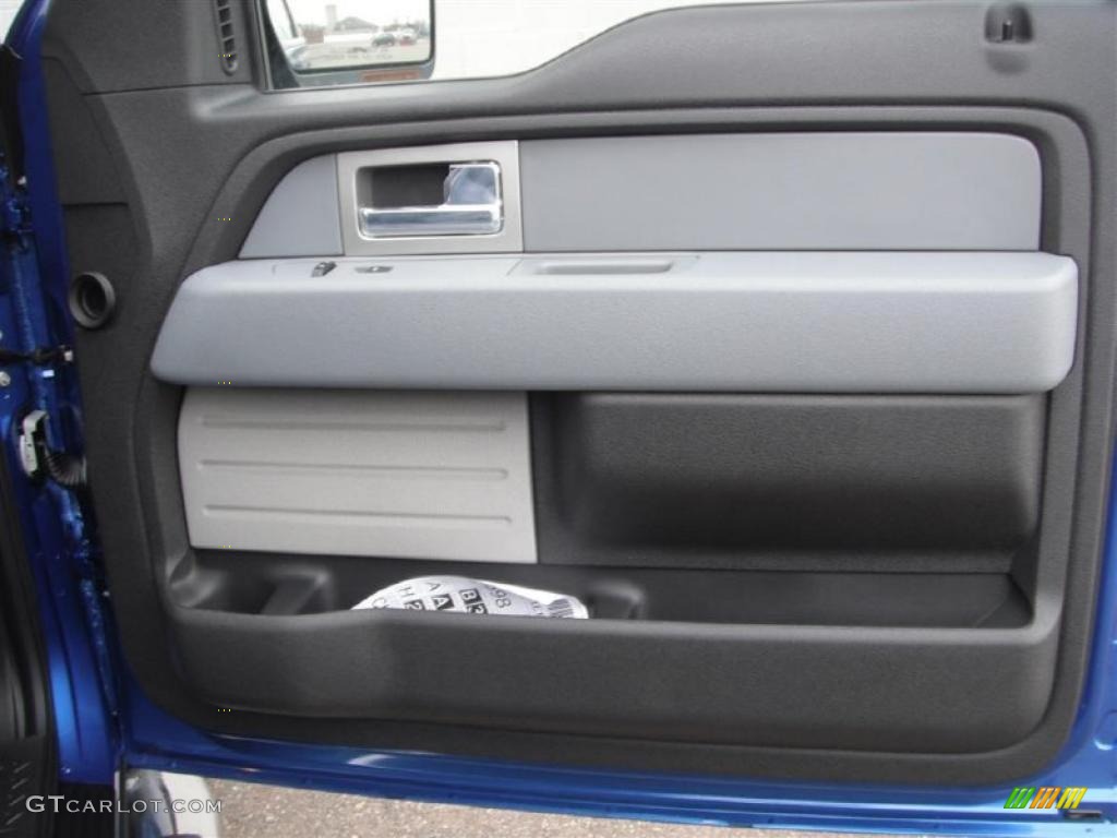 2011 Ford F150 XLT SuperCrew 4x4 Steel Gray Door Panel Photo #46953144