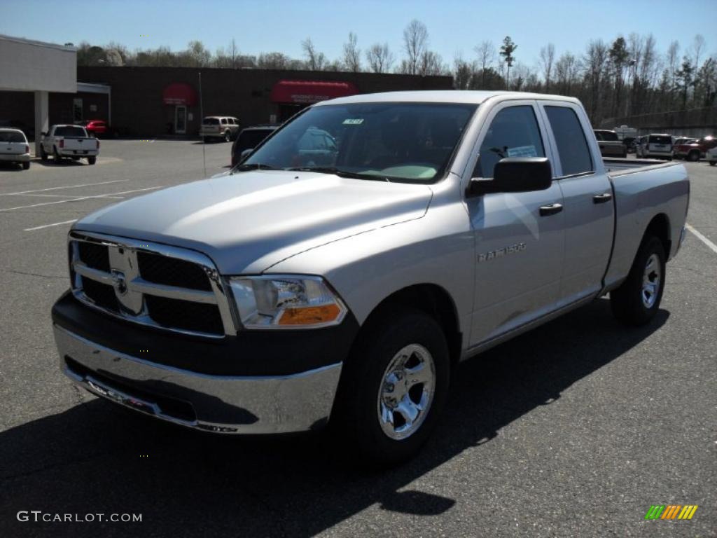 2011 Ram 1500 ST Quad Cab - Bright Silver Metallic / Dark Slate Gray/Medium Graystone photo #1