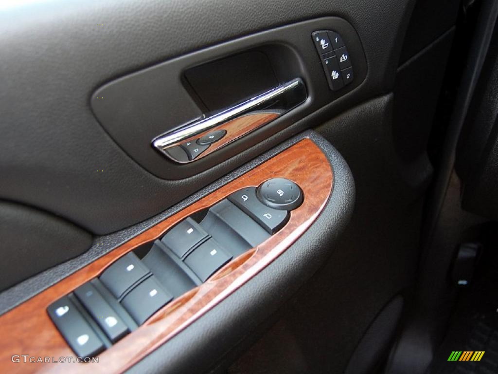2008 GMC Sierra 3500HD SLT Crew Cab 4x4 Dually Controls Photo #46956123