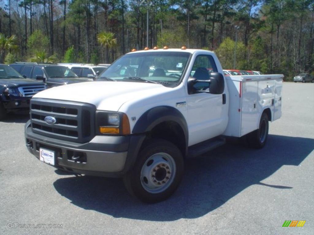 2007 Ford F450 Super Duty XL Regular Cab Chassis Utility Exterior Photos