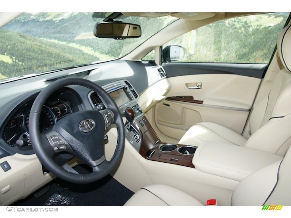 Ivory Interior 2011 Toyota Venza V6 AWD Photo #46958700