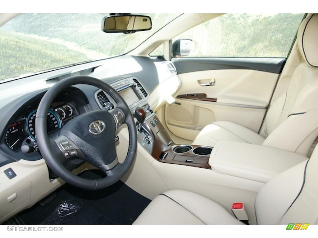 Ivory Interior 2011 Toyota Venza V6 AWD Photo #46959051