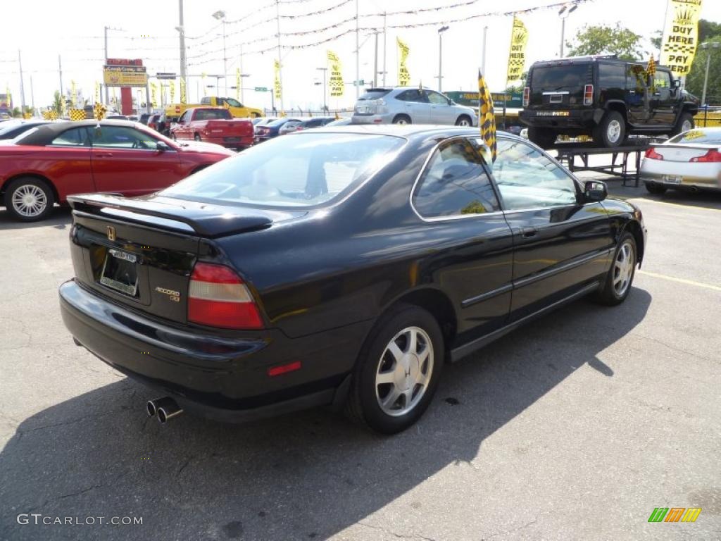 1995 Accord EX Coupe - Granada Black Pearl / Gray photo #6