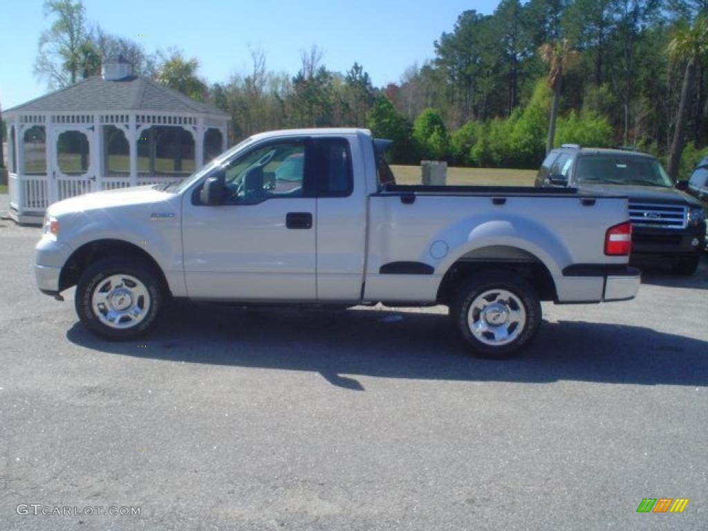 2005 F150 XLT Regular Cab - Silver Metallic / Medium Flint Grey photo #8