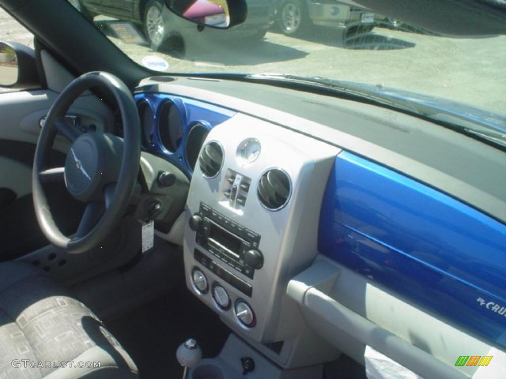 2006 PT Cruiser Touring Convertible - Electric Blue Pearl / Pastel Slate Gray photo #21