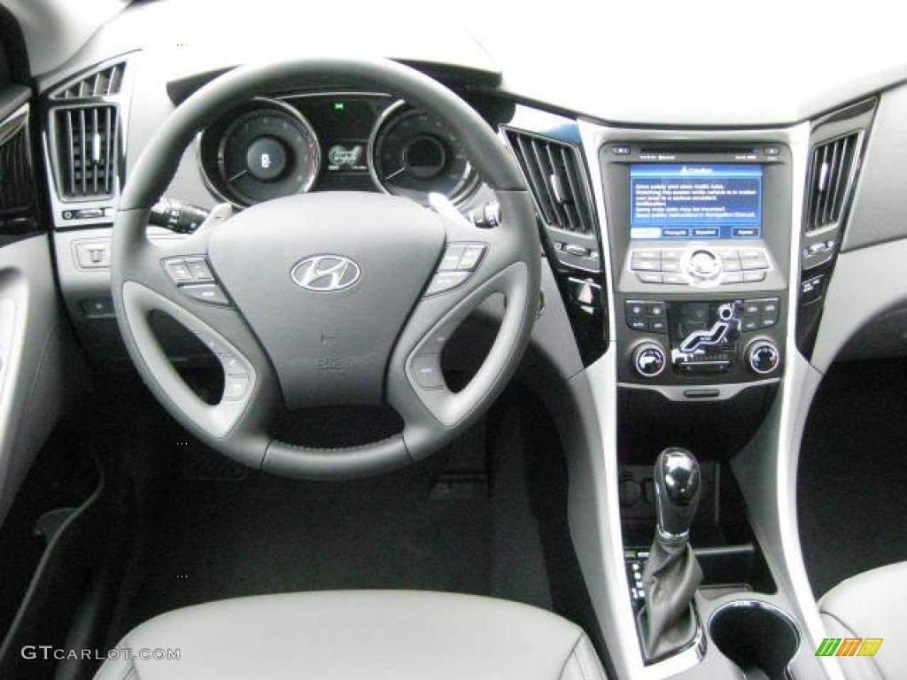 2011 Hyundai Sonata Limited 2.0T Gray Dashboard Photo #46961898