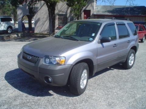 2007 Ford Escape XLT Data, Info and Specs