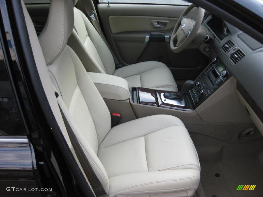 Beige Interior 2011 Volvo XC90 3.2 AWD Photo #46962225