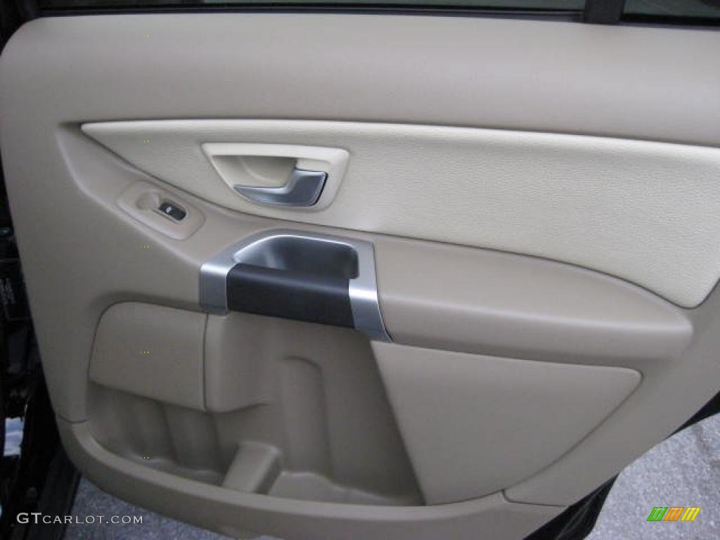 2011 Volvo XC90 3.2 AWD Beige Door Panel Photo #46962288