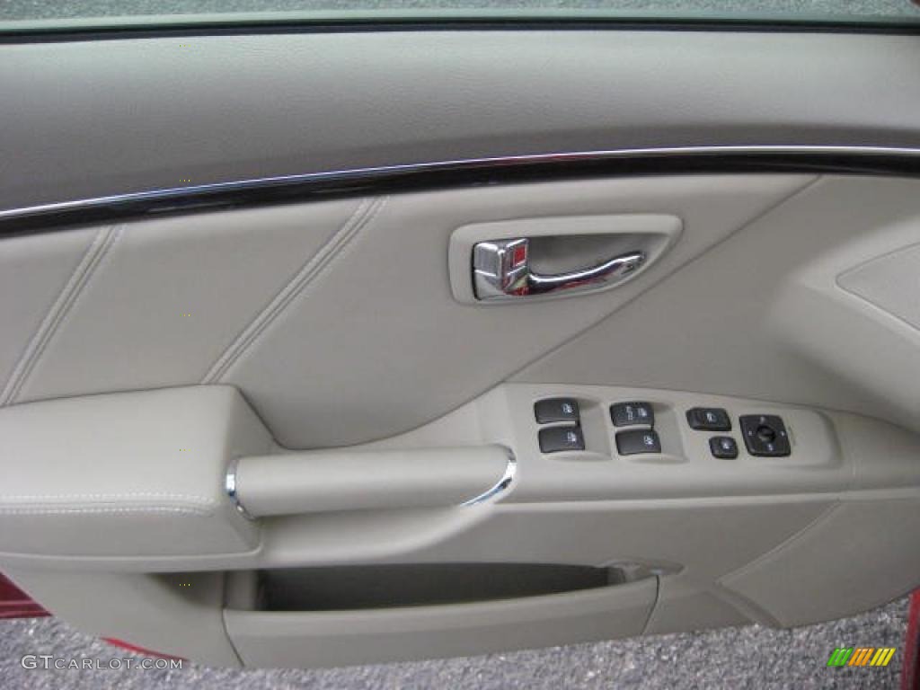 2011 Hyundai Azera GLS Beige Door Panel Photo #46962540