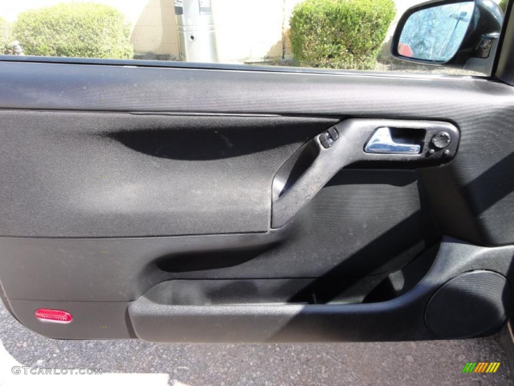 1999 Volkswagen Cabrio GL Black Door Panel Photo #46962999