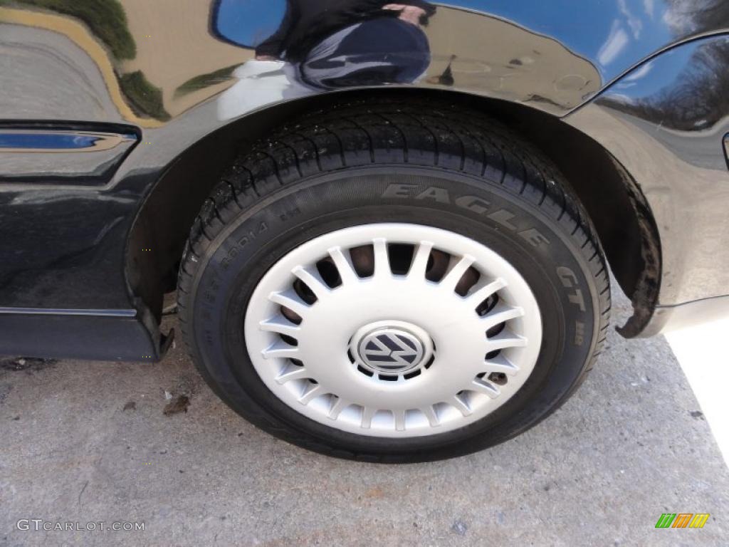 1999 Volkswagen Cabrio GL Wheel Photos