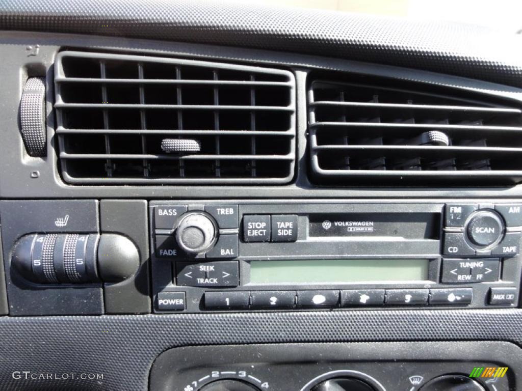 1999 Volkswagen Cabrio GL Controls Photo #46963470