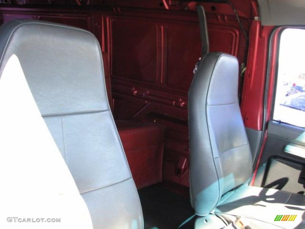 1994 Econoline E150 Cargo Van - Electric Current Red Metallic / Gray photo #18